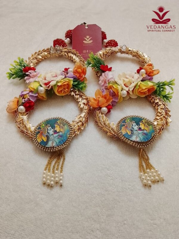 Floral Radha Krishna Hanging - Image 2